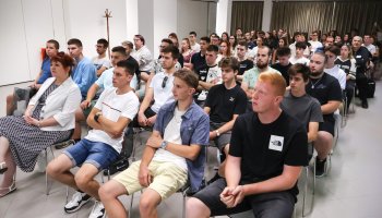 2025_09_08_10_regisztracios_het_03