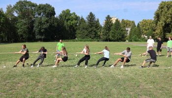 2025_09_08_10_regisztracios_het_23