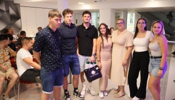 2025_09_08_10_regisztracios_het_37