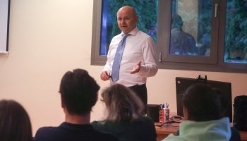 2025_09_26_kutatok_ejszakaja_08