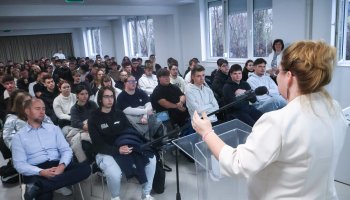 2025_11_25_nyilt_nap_07